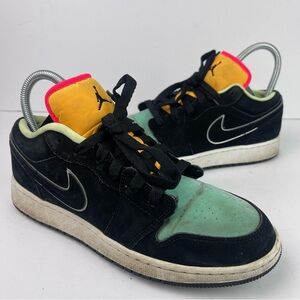 Nike Air Jordan 1 Low SE GS Aurora Green CV9844-013 Youth Size 7Y NO BOX